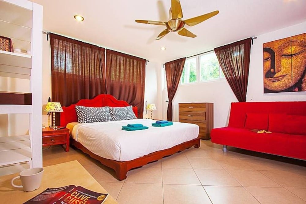 Villa Glenisla - Luxury Villa With Seaview view 3