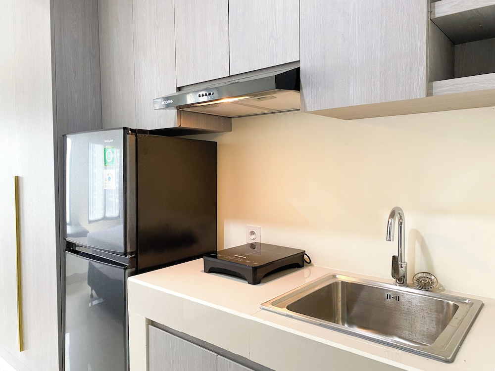 Best Deal And Comfy Studio Pollux Chadstone Apartment