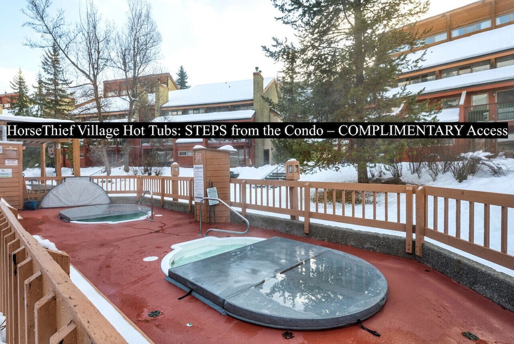 CENTRALLY Located 3-Br Home | TRUE Ski In/Out | FREE access to Pools & Hot Tubs
