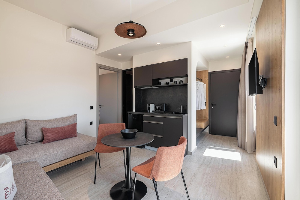 Zoera Suites by Ethos