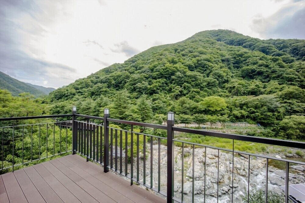 Ulsan Paradise Pension
