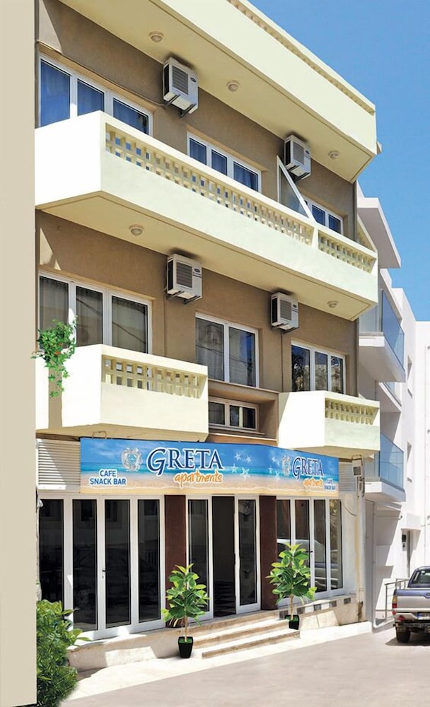 Greta Apartments