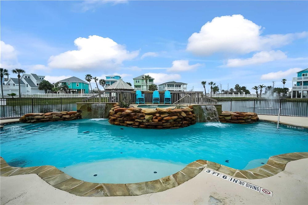 La Concha Blvd #31 -