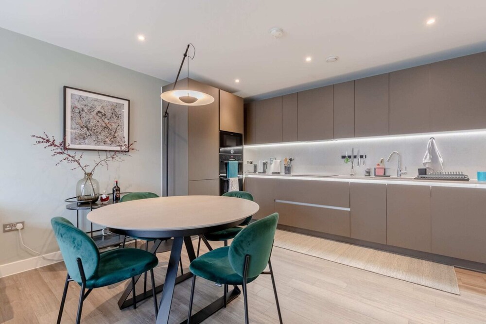 Elegant & Serene 2BD Flat W/roof Terrace Hoxton!