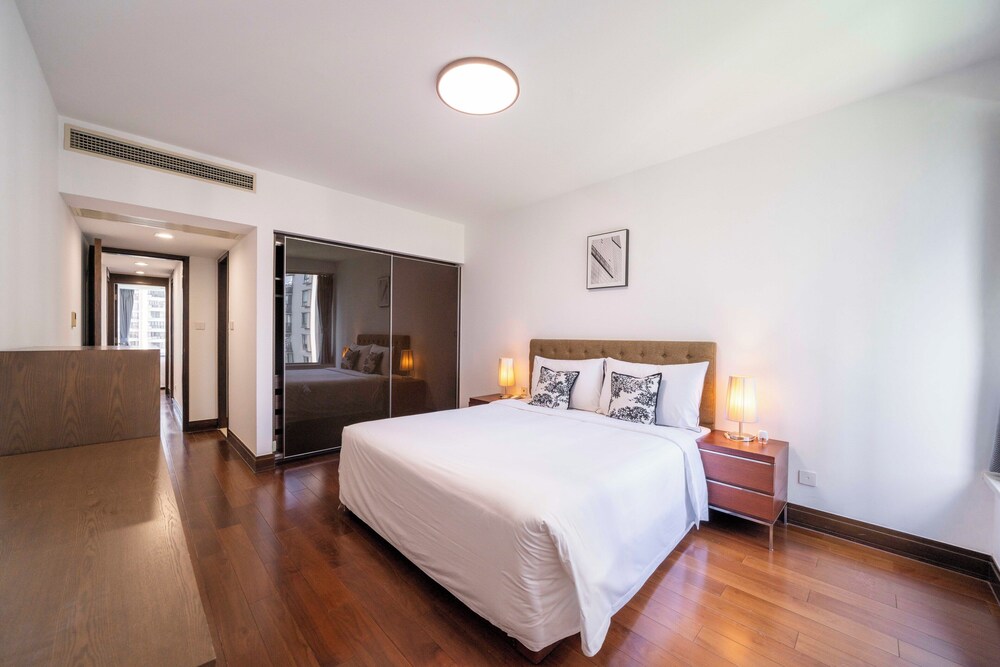 Tyms Elegant 3BR 2BA Apt Yongxin Century