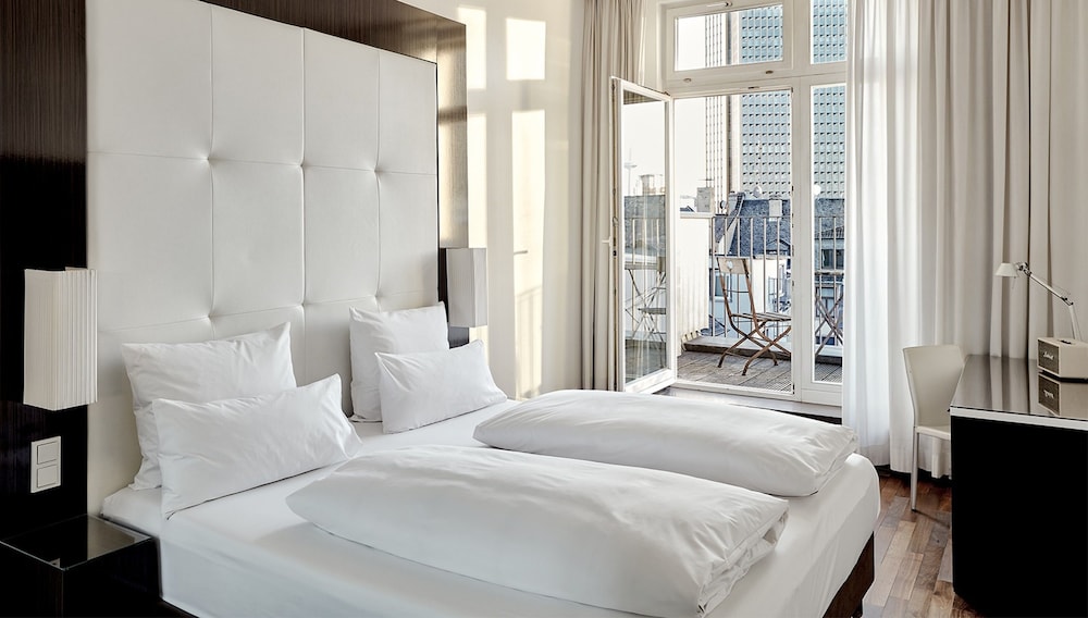 Frankfurt Vacations - The Pure, a Member of Design Hotels - Property Image 56