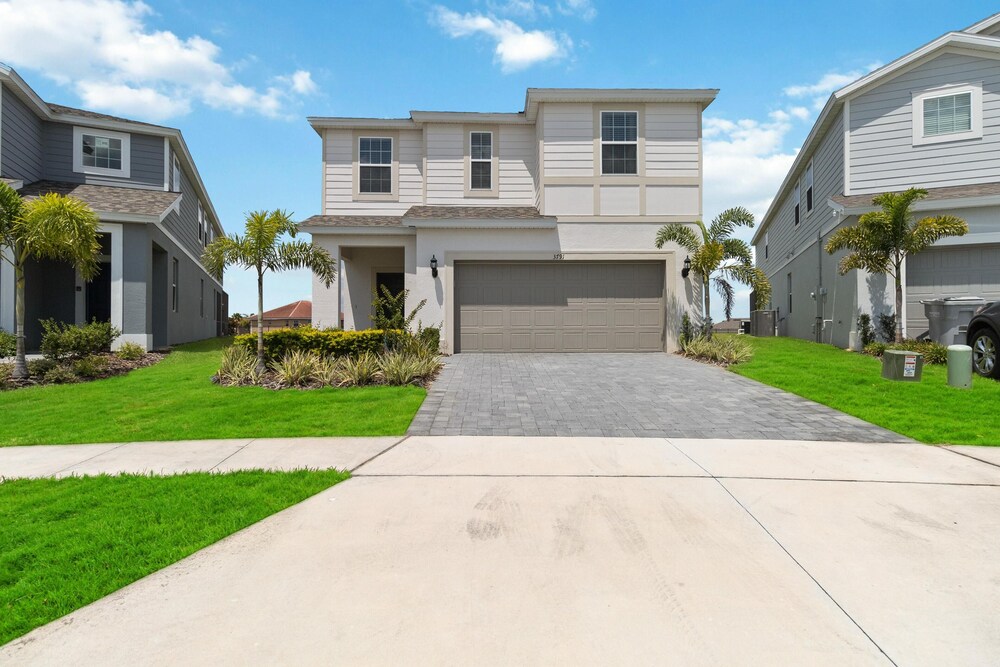 Amazing 7/5 Vacation Home at Windsor Island Resort!!! view 5
