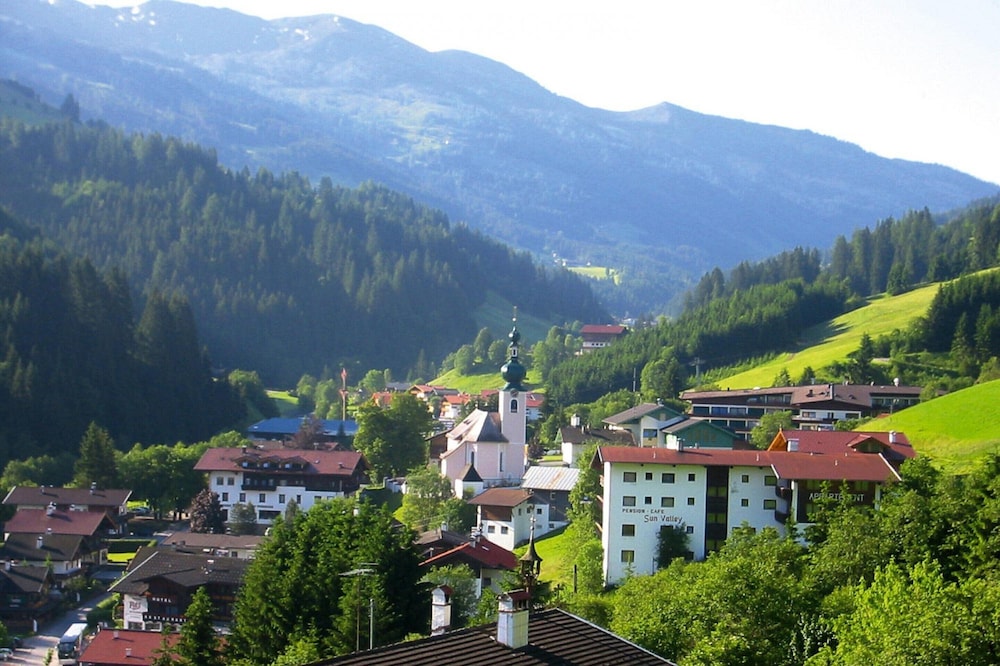 Apartment in Wildschonau by Schatzberg Lift