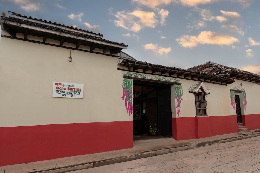Hotel Ocho Barrios - Image 1