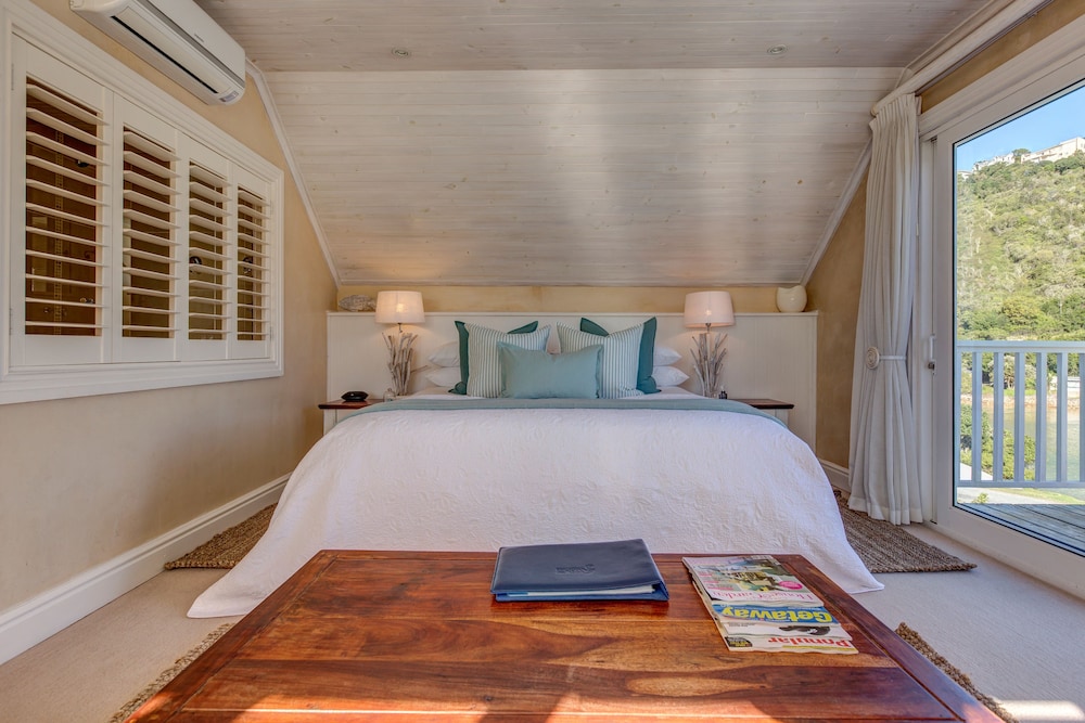 Amanzi Island Boutique Hotel