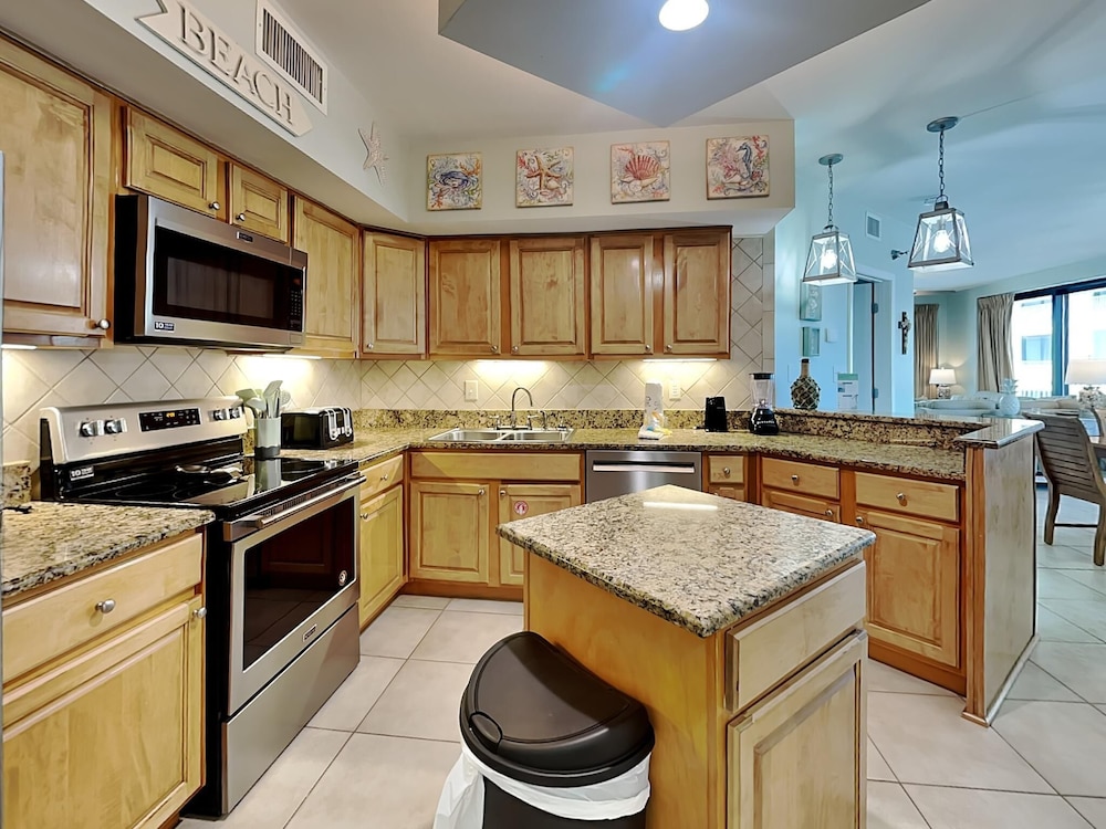 Pelican Pointe by Southern Vacation Rentals