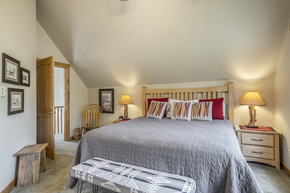 Cozy Solitude Cabins - Estes Park CO