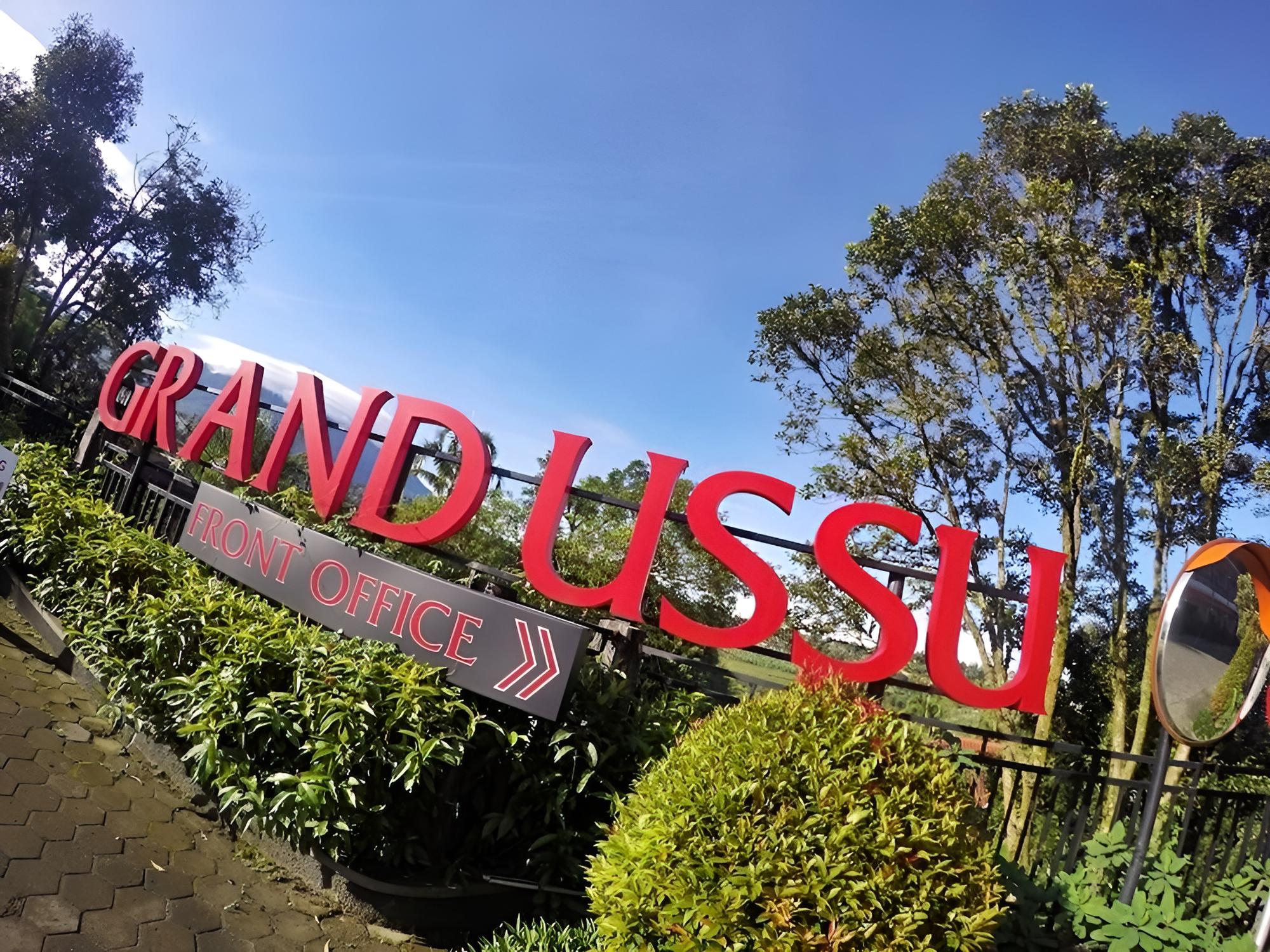 Grand Ussu Hotel & Convention