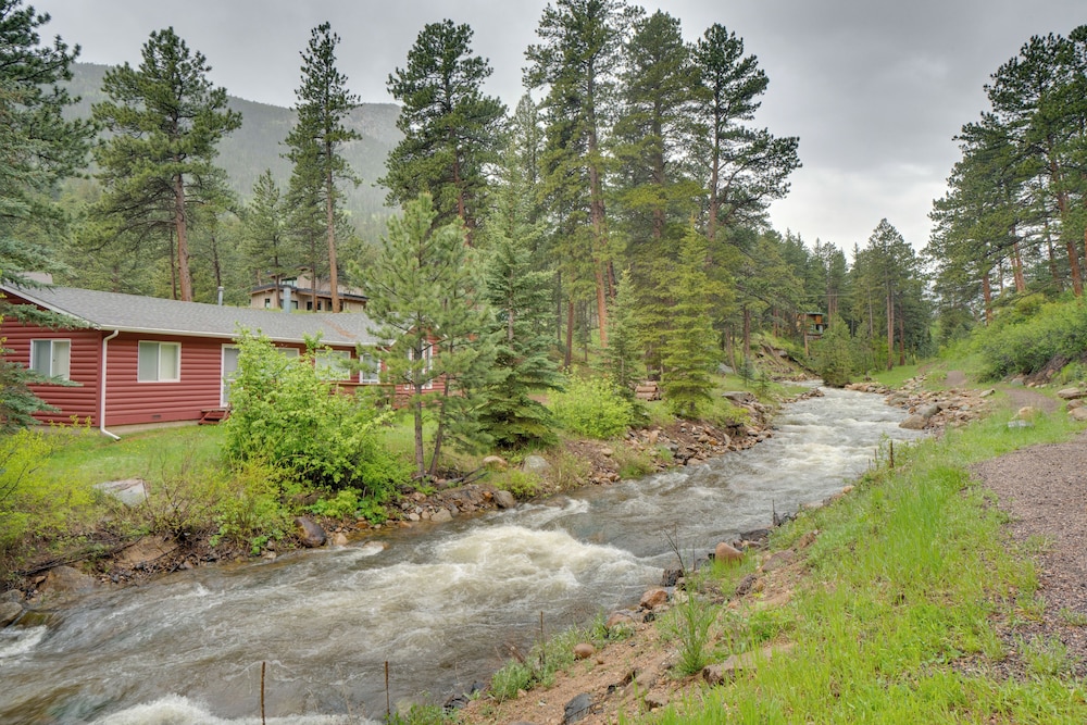 Estes Park Vacation Rental: 1 Mi to National Park - Property Image 6