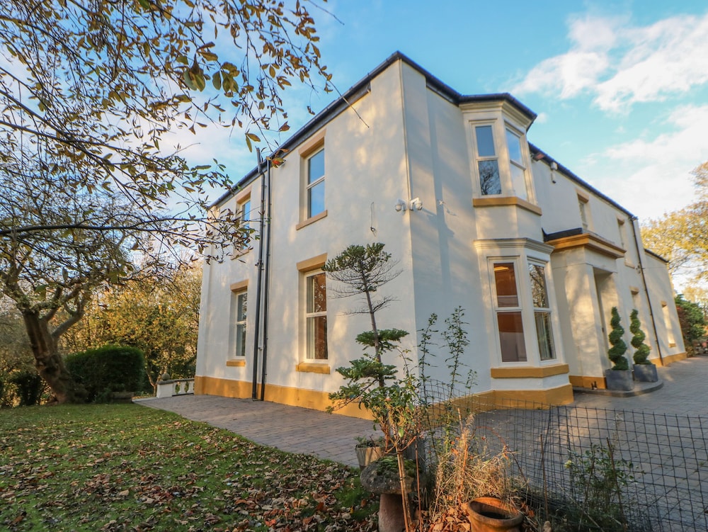 Glebe House