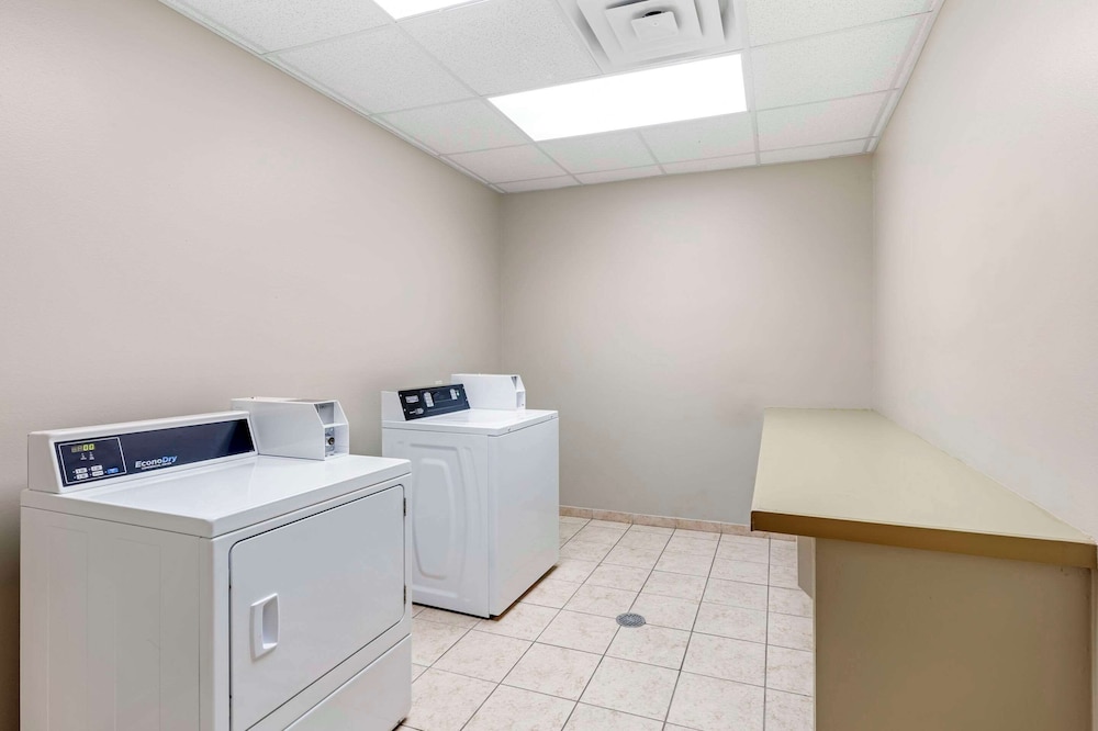 Palestine Vacations - Comfort Suites - Property Image 9
