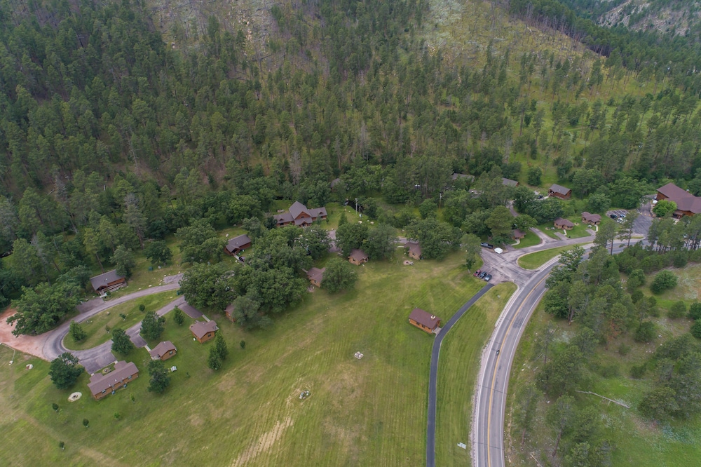 State Game Lodge at Custer State Park Resort