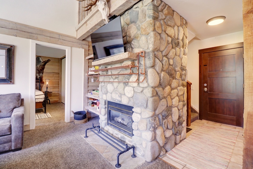 An206 Anaconda 4 Bedroom Condo