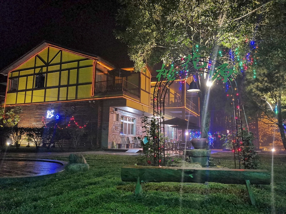 Peach Villa