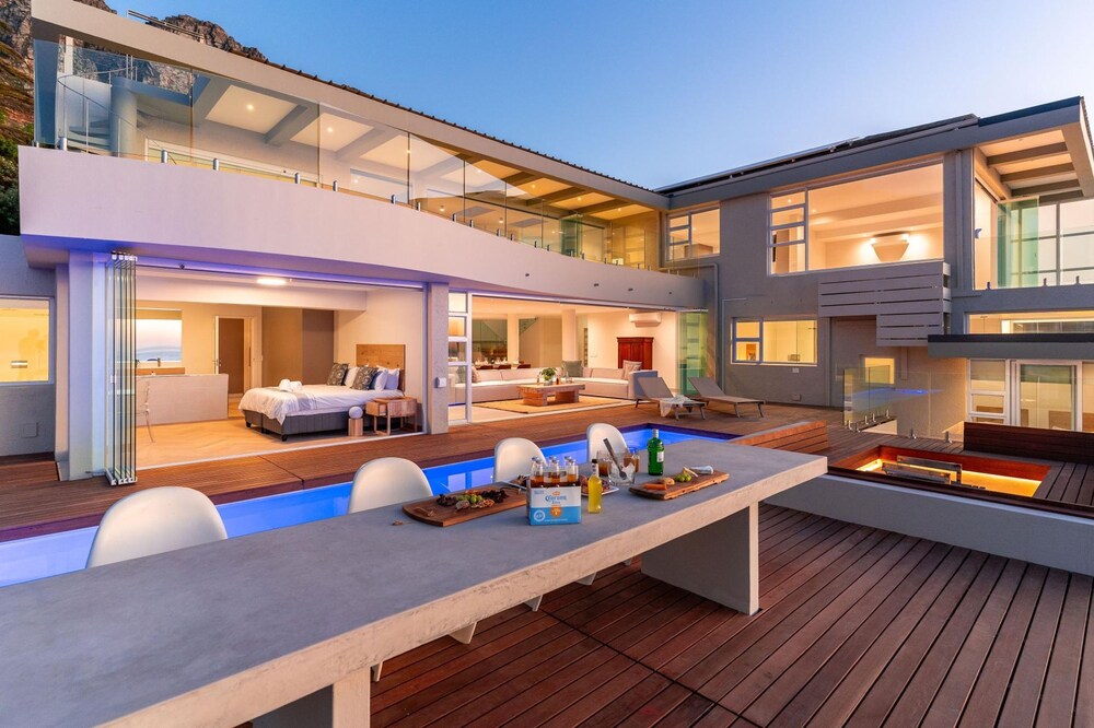 The Summit at Camps Bay - Luxury Villa Views view 5