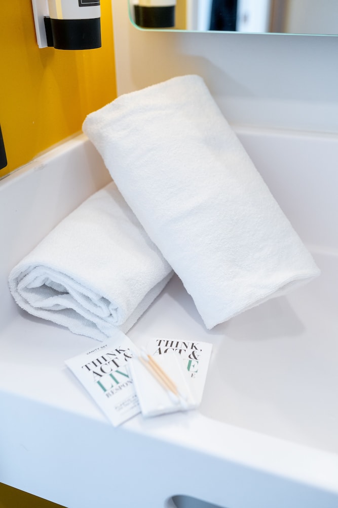 Cergy Vacations - BB HOTEL Cergy Port - Property Image 5