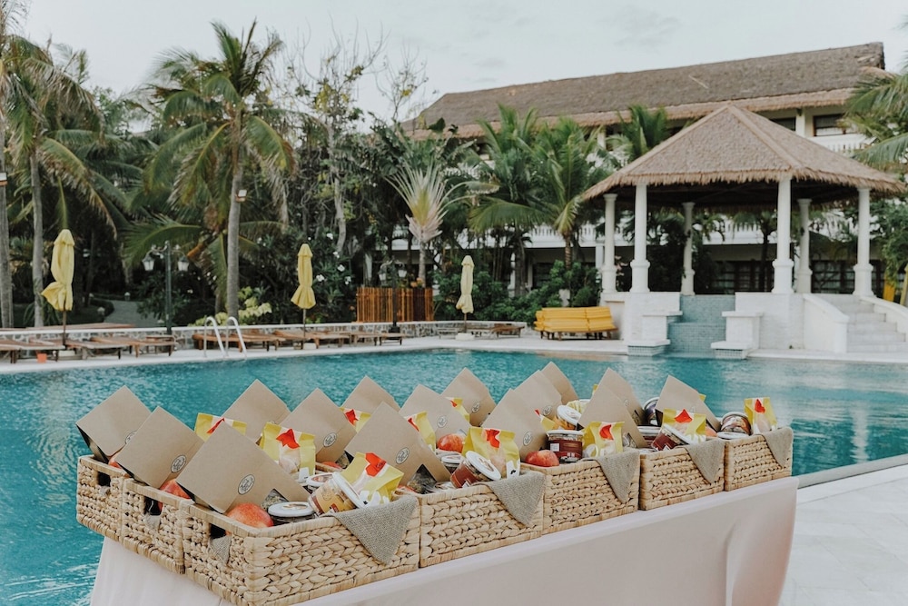 Allezboo Beach Resort & Spa