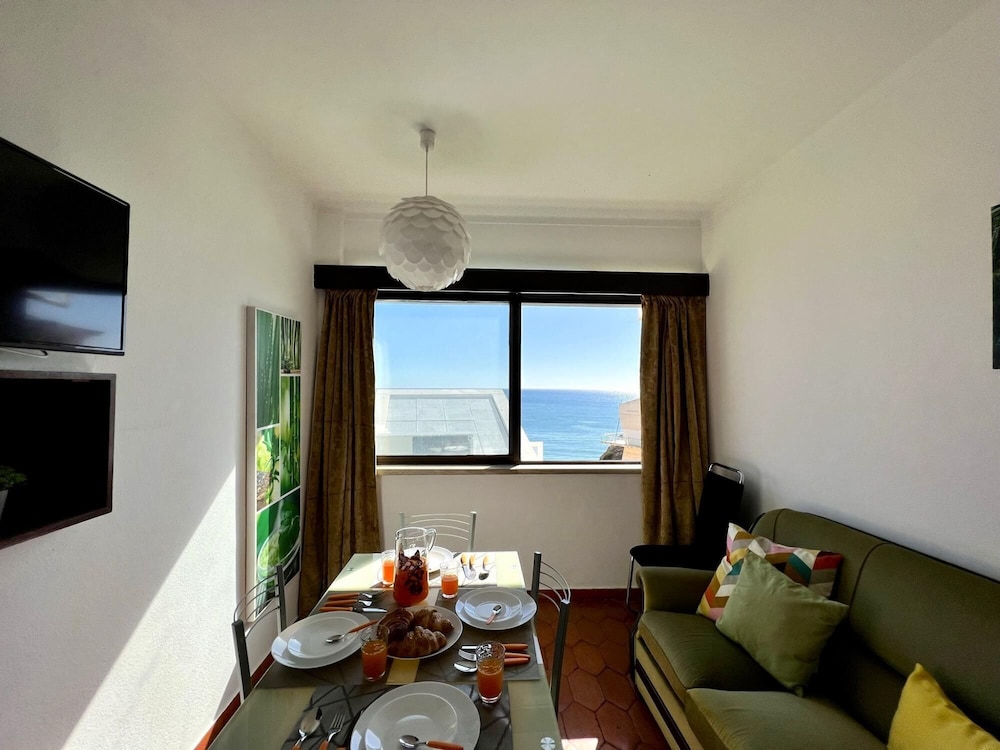 Albufeira Beach Ocean View 5 by Homing photo 4