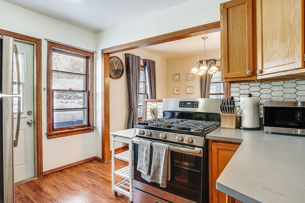 Pet-friendly Saint Paul Home w/ Shared Yard!