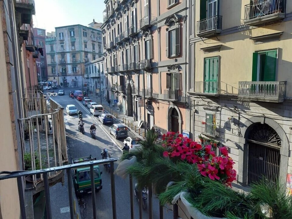 Don Carlo Rooms