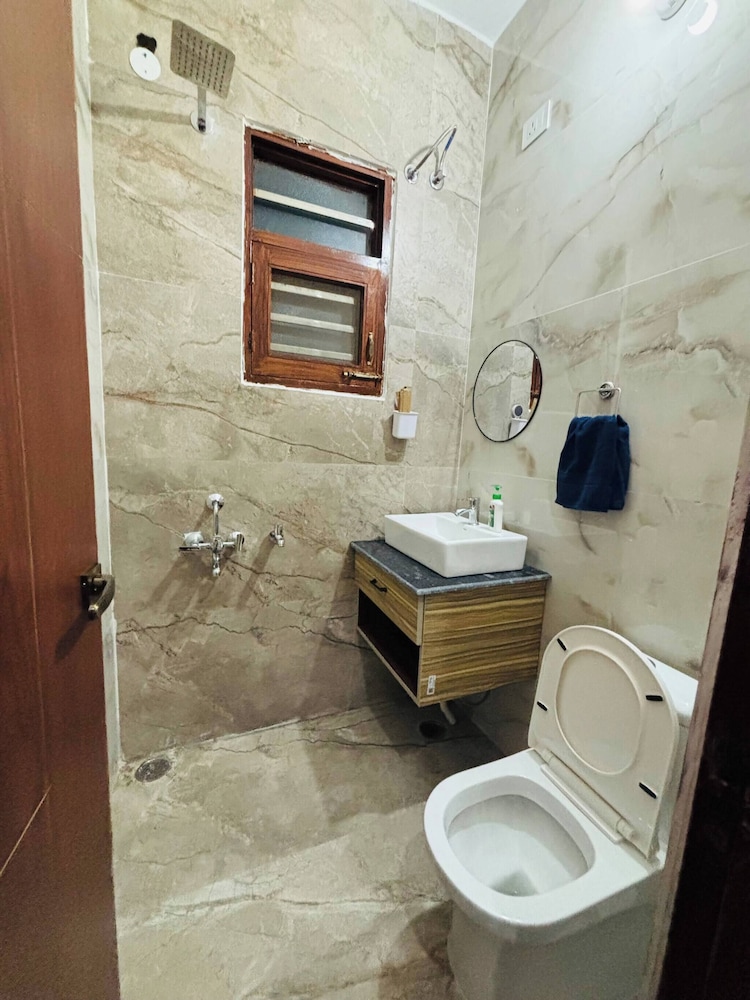 Stay Royal BNB - Luxury Villa
