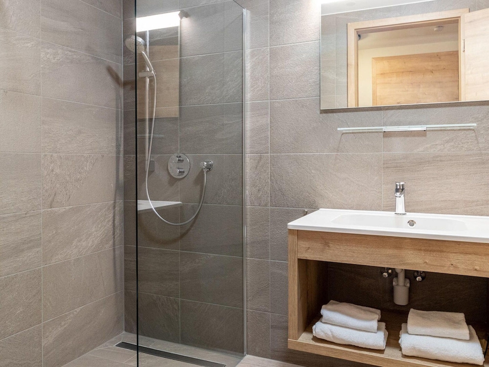 Luxury Apartment With Sauna, First ski Lift at 600m
