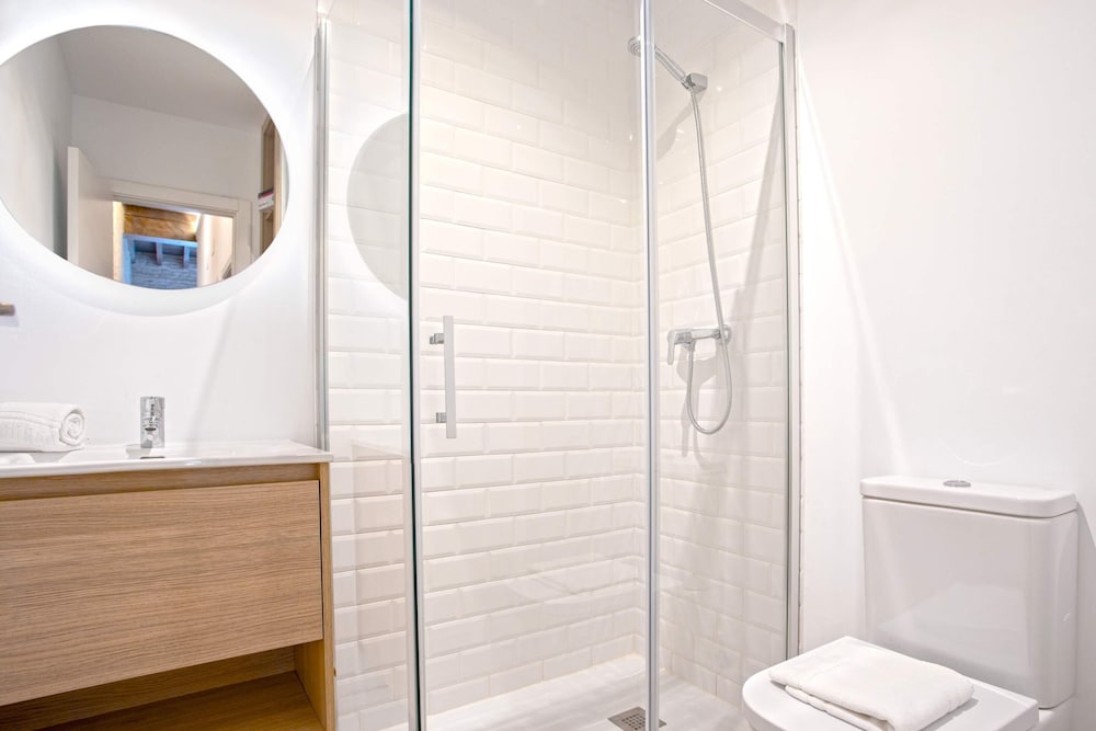 Cozy 2BD Apartment in Arenal Santas Patronas II