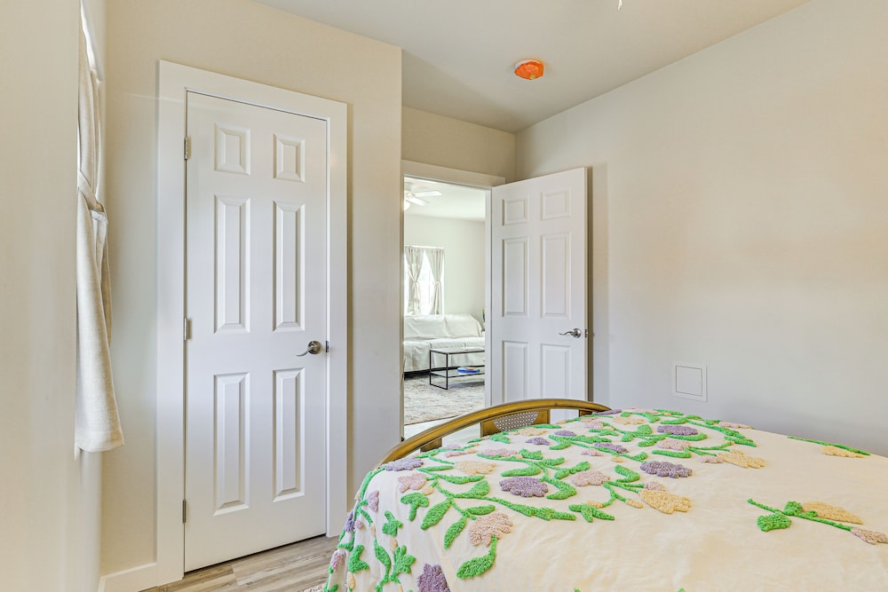 3 Mi to Elephant Butte Lake: Cozy Retreat!