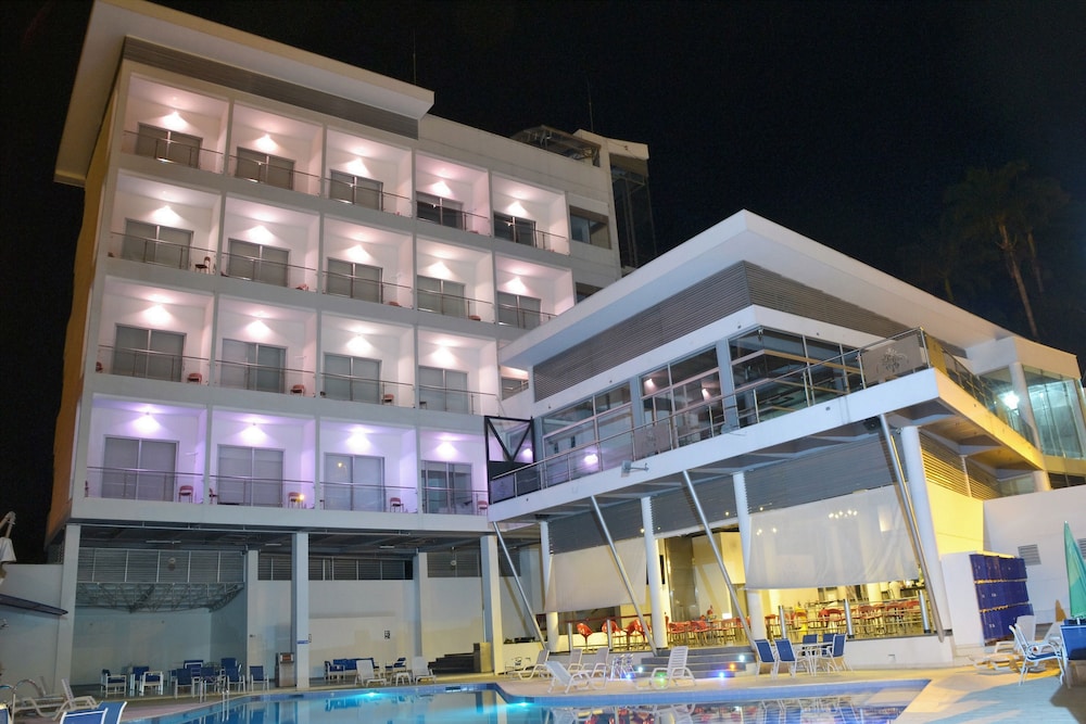 Hotel Gustafha - Image 1