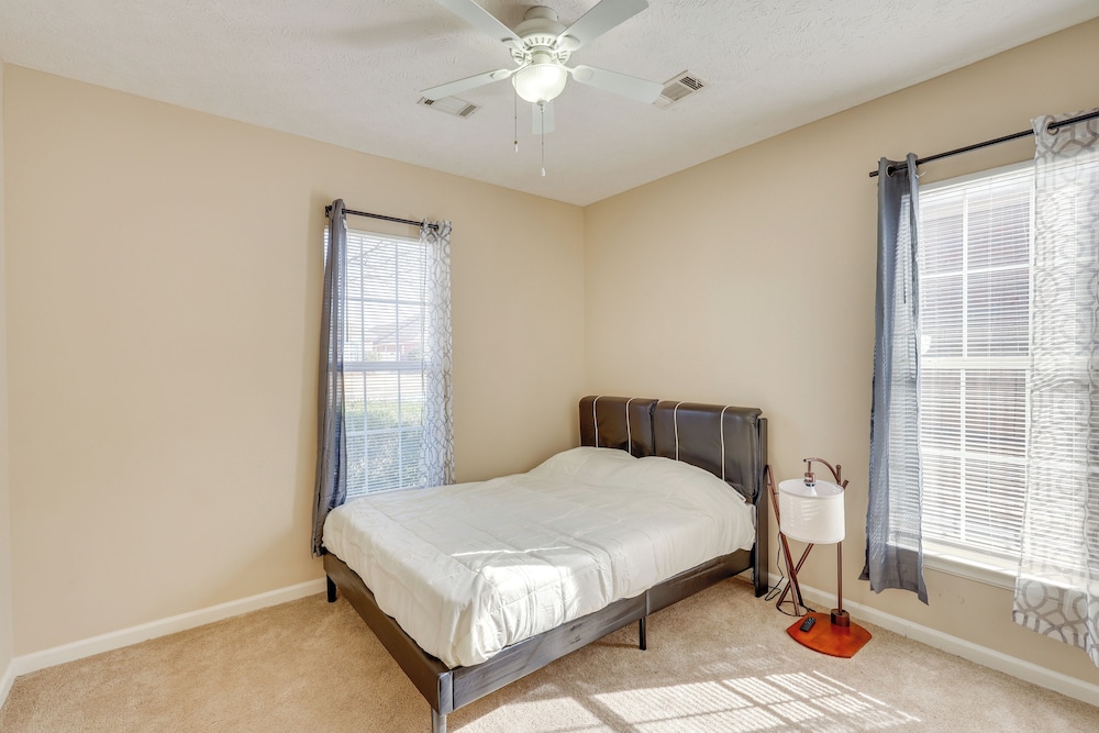 Home w/ Fenced Yard ~ 12 Mi to Dtwn Montgomery