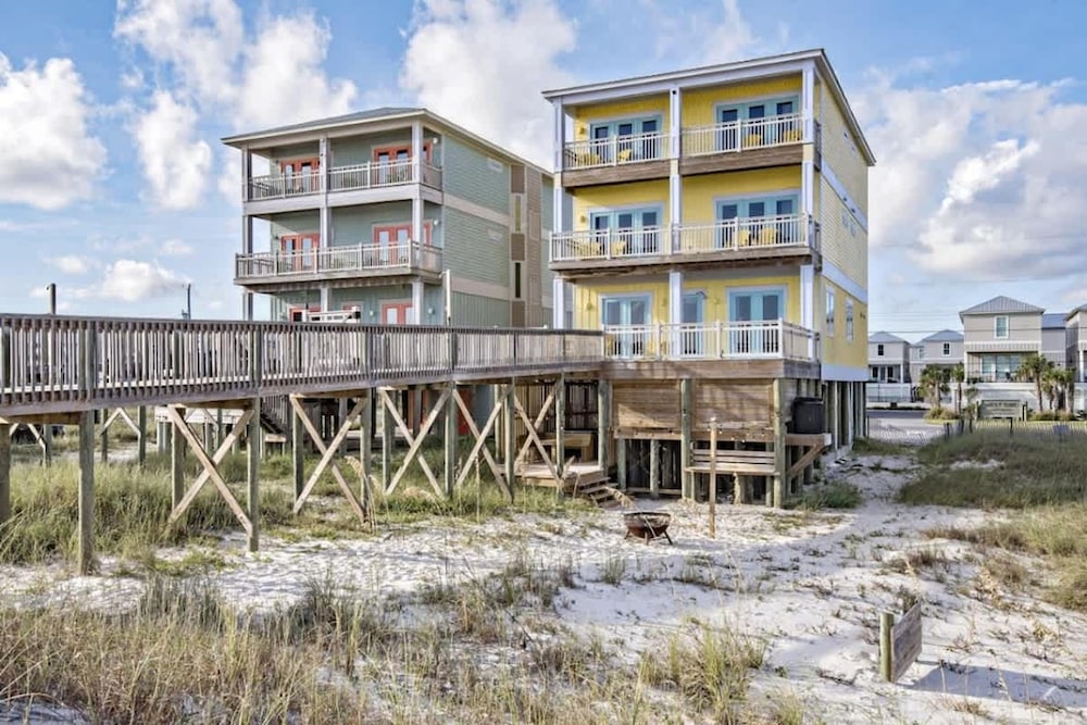 Beachfront 8bedrooms Lemonshello
