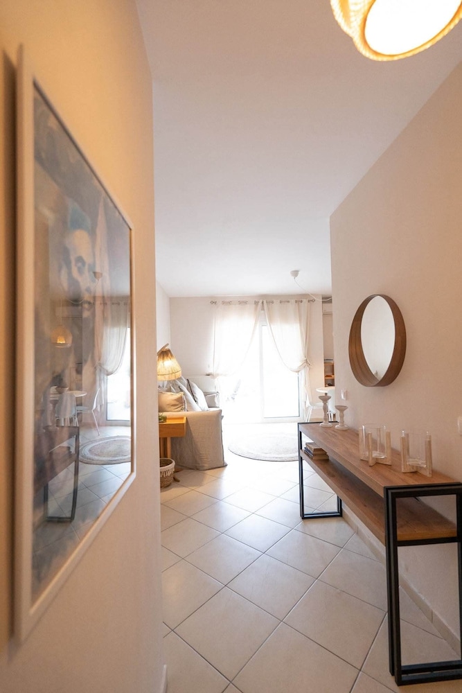 Elia Family Apartment