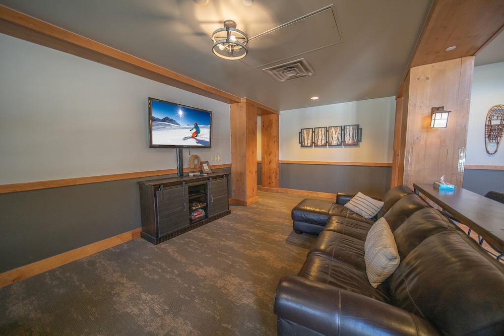 Summit County Vacations - Expedition Station 8607 by SummitCove Vacation Lodging - Property Image 21