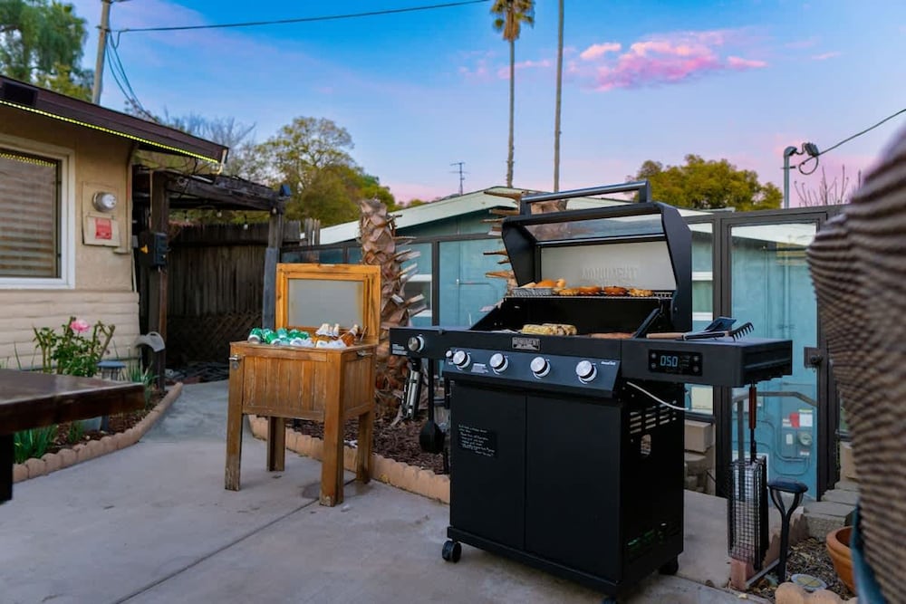 Mountain Majesty With AC BBQ Parking
