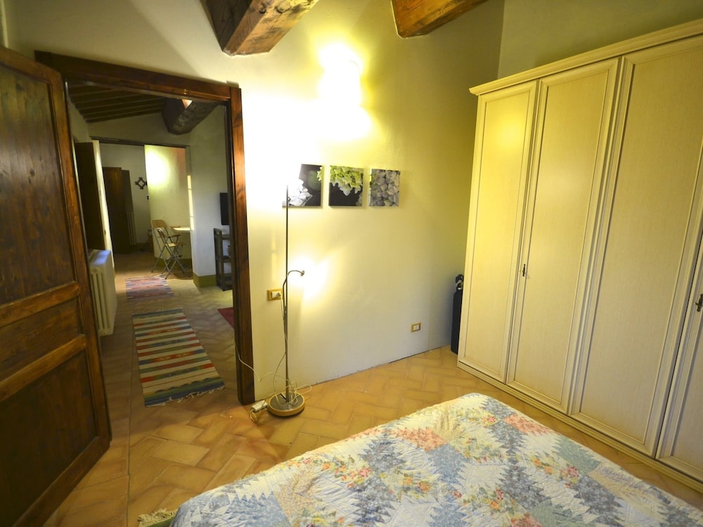 Apartment in the Village With air Conditioning view 4