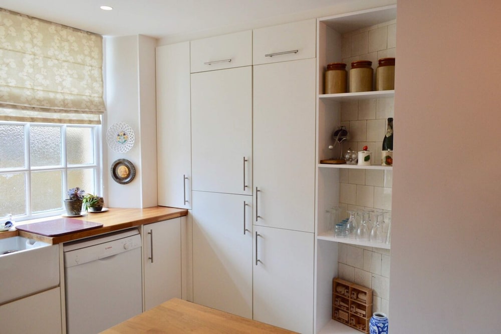Amazing Morningside 2 Bedroom Apartment