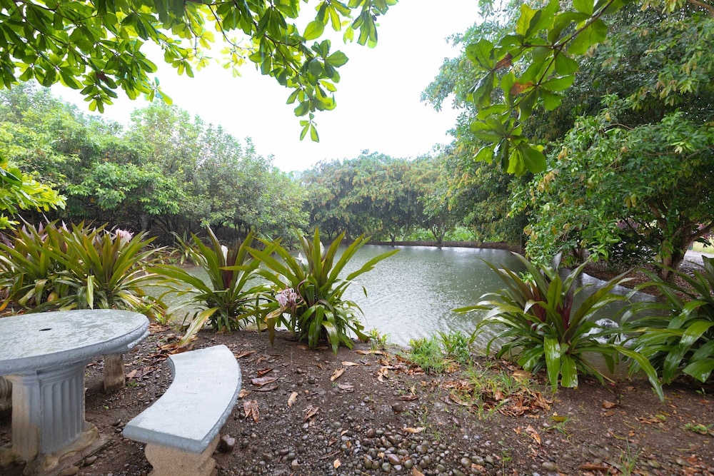 Nayari Arenal Farmstay A-frame Chalet La Fortuna