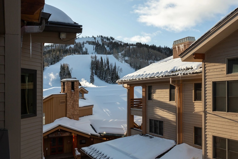 Royal Plaza at Deer Valley Resort - One Bedroom Condo #302 1 Condo