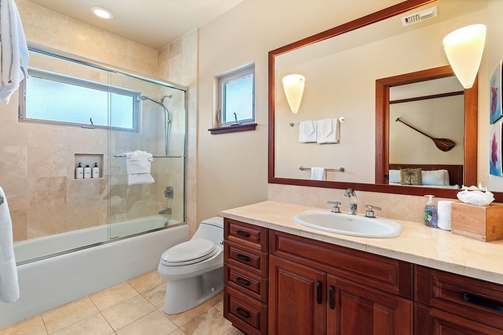 Family-friendly & Romantic Getaway - Beach Club Access- Vrkcv