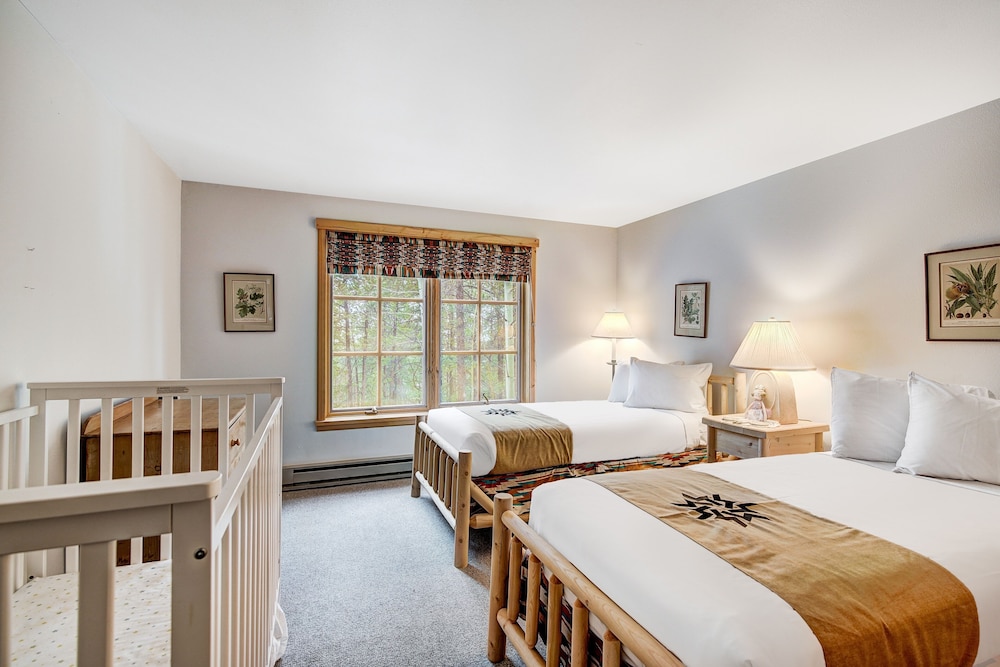 Beautiful 5br Home at The Ranch - Kids Ski Free! by RedAwning view 4