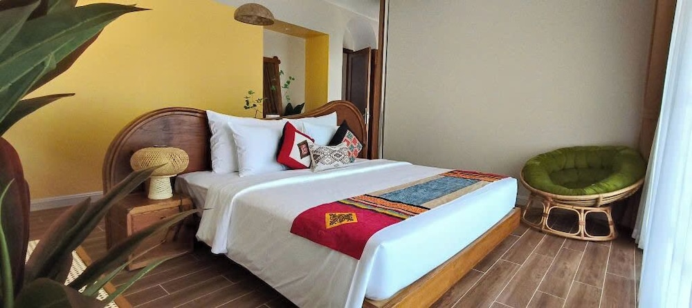 Hayha Villa - Tropical Garden Khem Beach