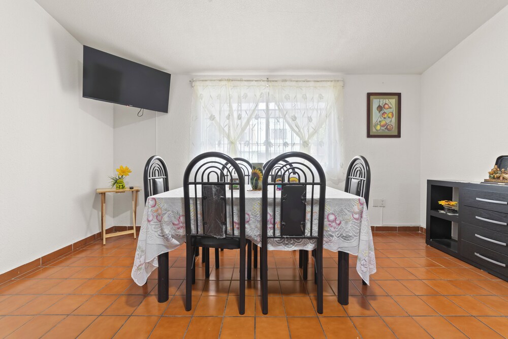 3 Bedrooms House Ideal for Families
