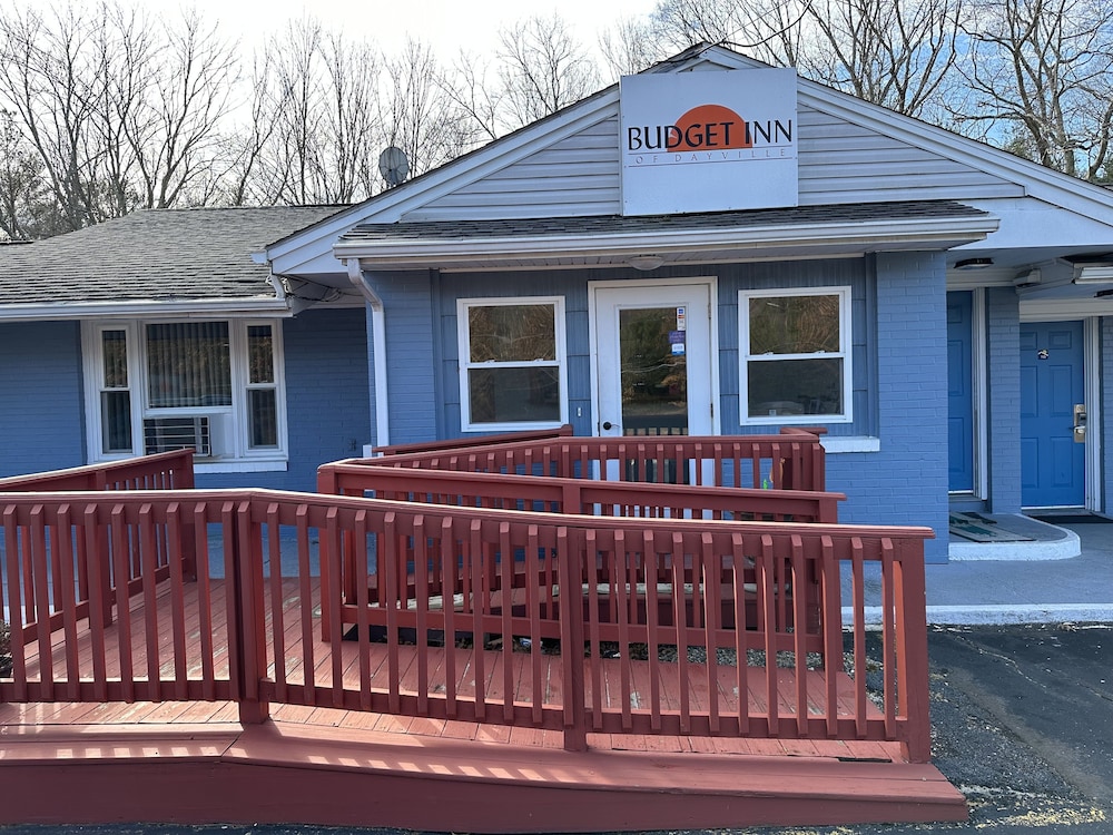 Budget Inn Dayville - Property Image 17