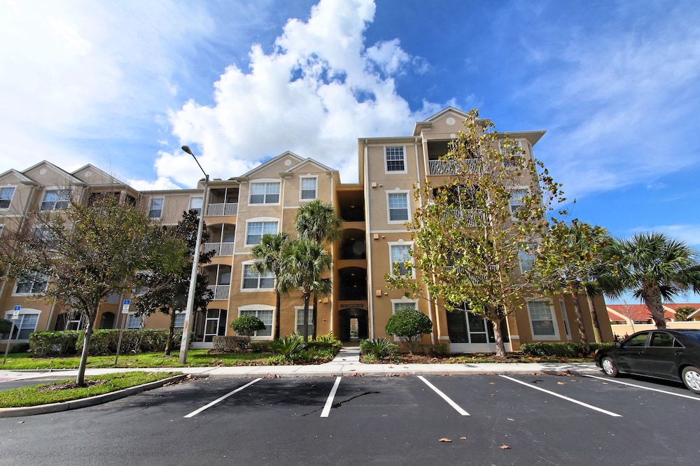 Summer Settings by VillaDirect - Image 1