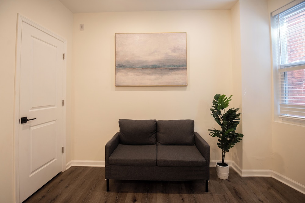 Diamond Suites Philadelphia Center